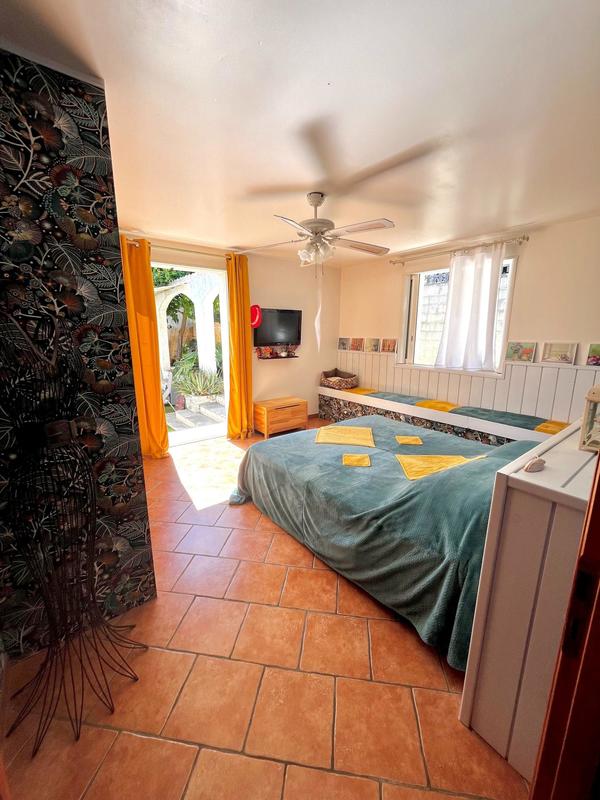 Maison - 213 m² - 6 pièces