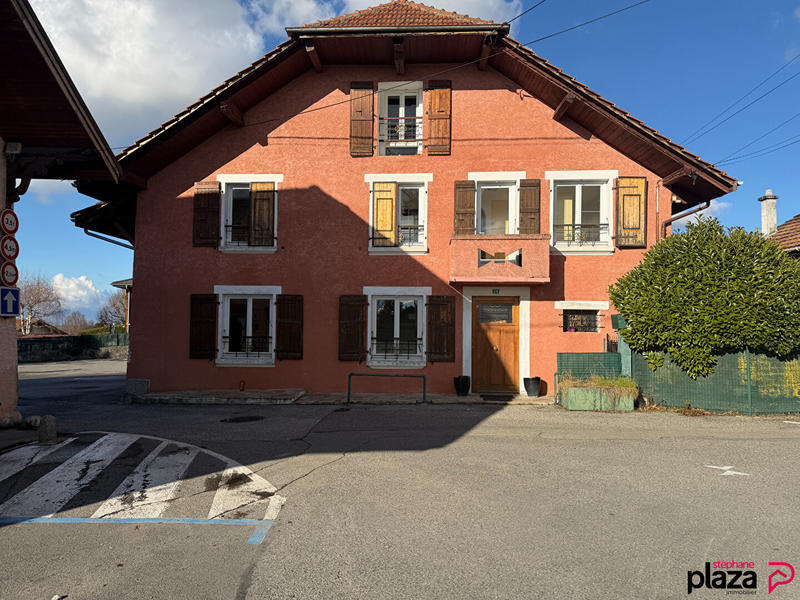 Maison - 102 m² - 4 pièces