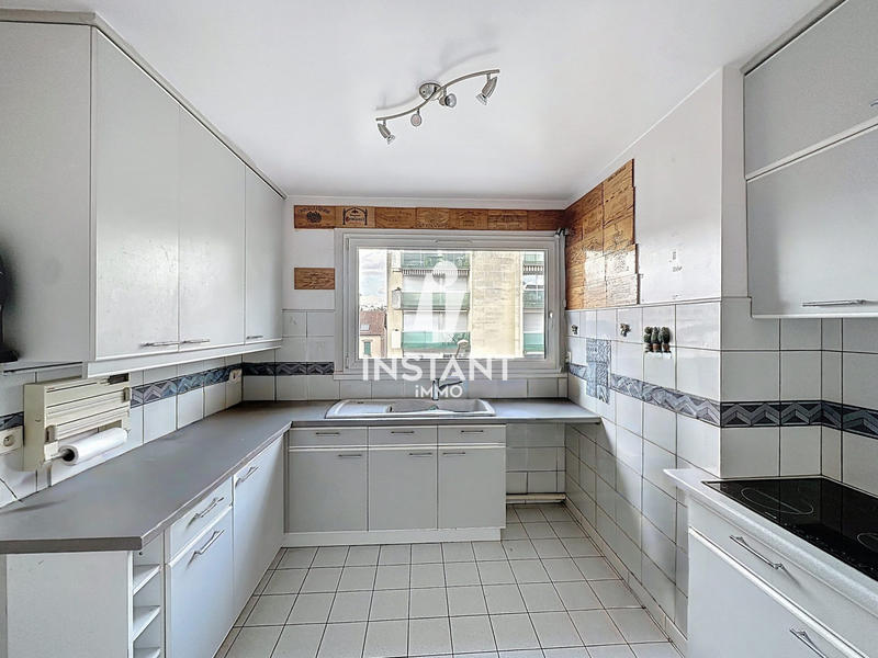 Appartement - 93 m² - 4 pièces