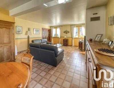 Maison - 164 m² - 7 pièces