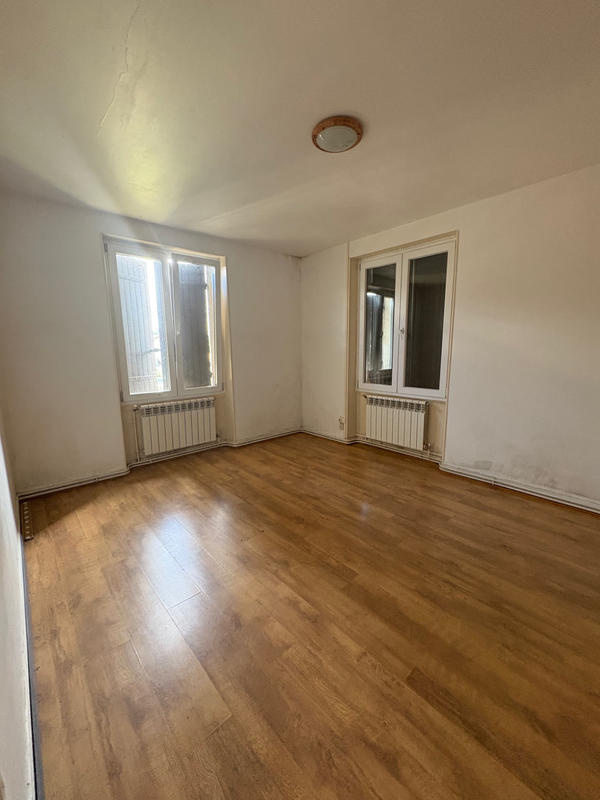 Maison - 191 m² - 5 pièces