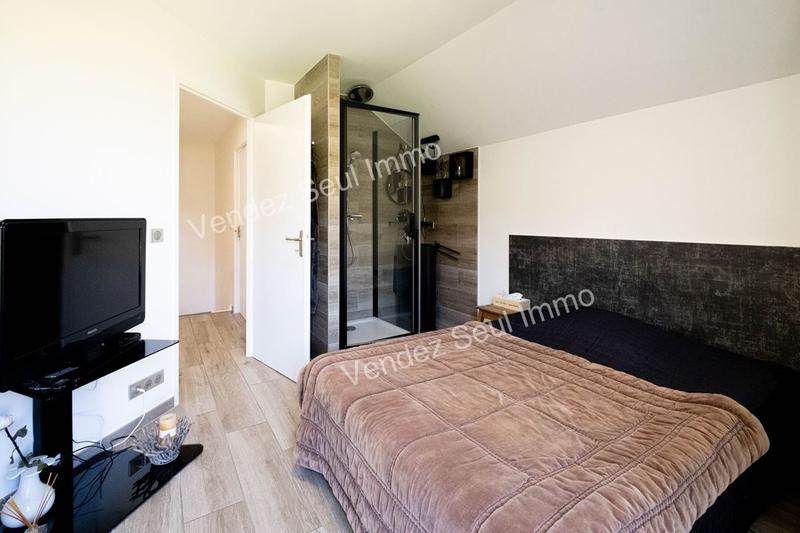 Maison - 99 m² - 4 pièces