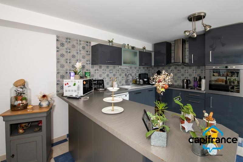 Maison - 175 m² - 7 pièces