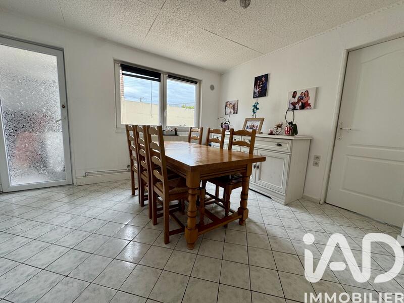 Maison - 125 m² - 7 pièces