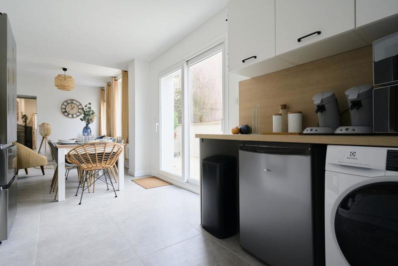 Maison - 130 m² - 8 pièces