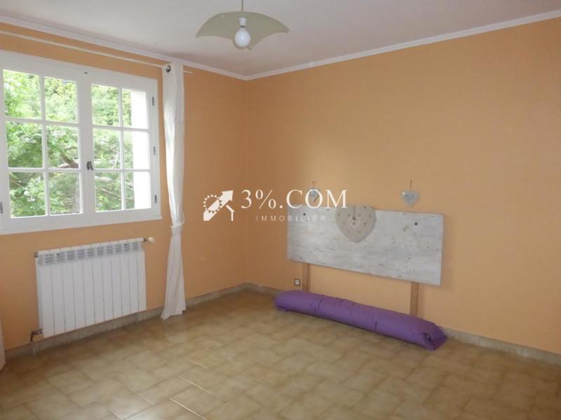 Propriété - 138 m² - 6 pièces