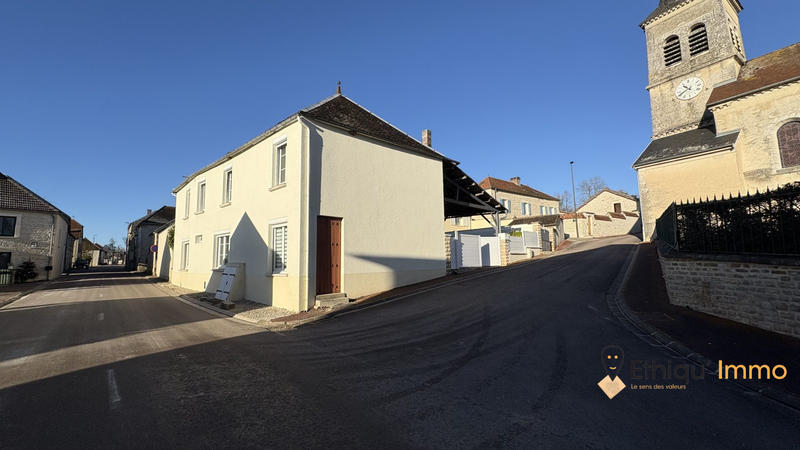 Maison ancienne - 120 m² - 4 pièces