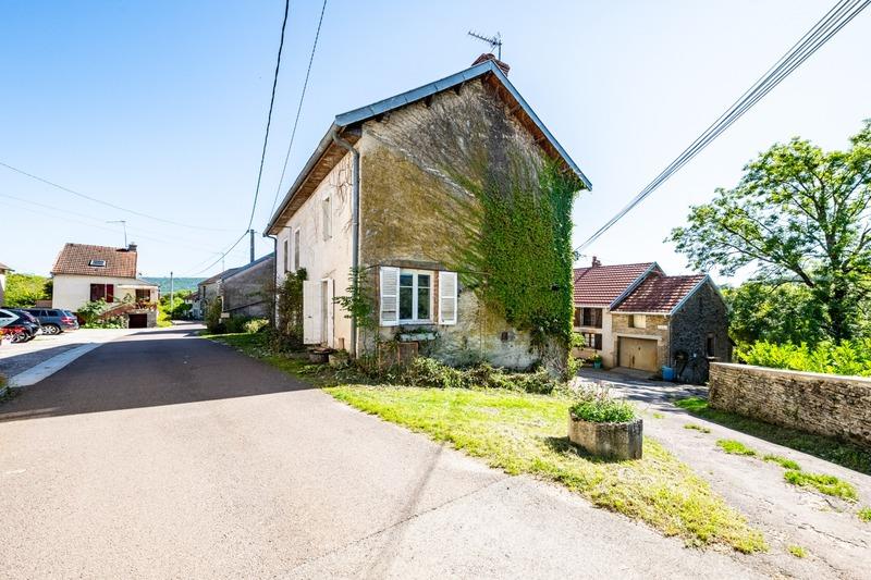 Maison - 70 m² - 5 pièces