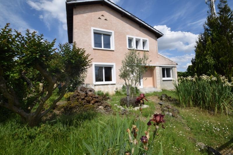 Maison - 93 m² - 6 pièces