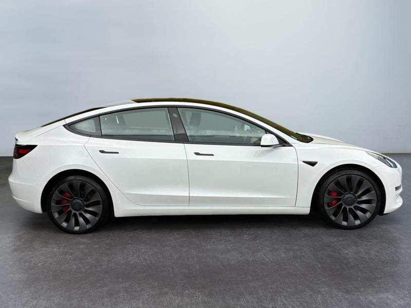Tesla Model 3 Performance Awd