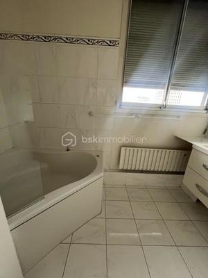 Appartement - 83 m² - 3 pièces