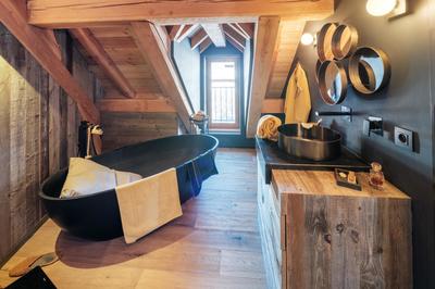 Châlet - 220 m² - 7 pièces