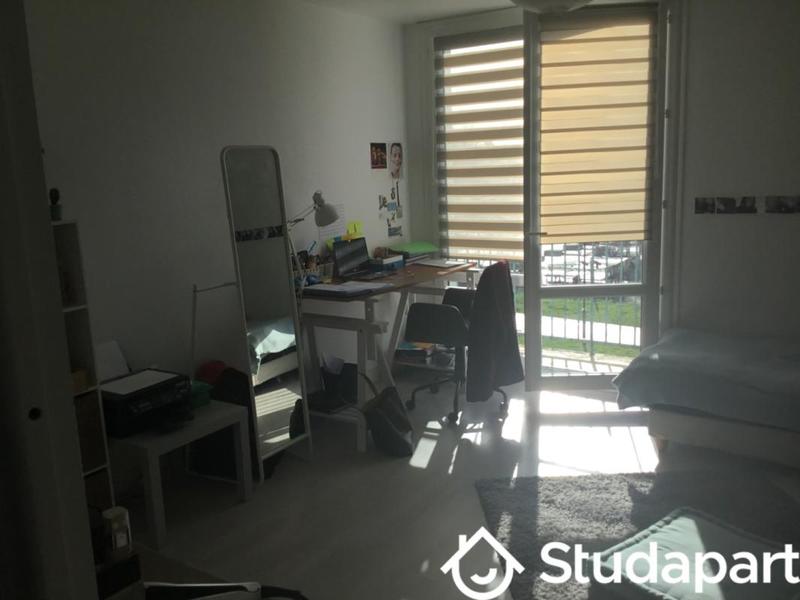 Chambre - 12 m² - 1 pièce