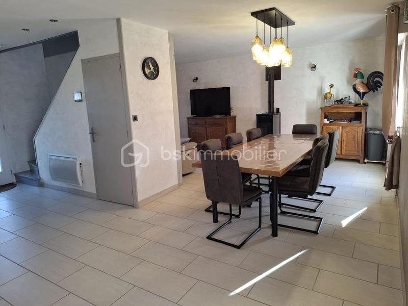 Maison - 110 m² - 4 pièces