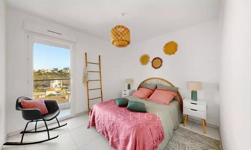 Appartement - 76 m² - 3 pièces