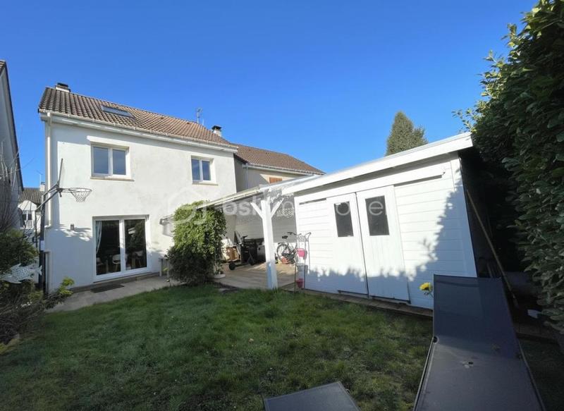 Maison - 114 m² - 5 pièces