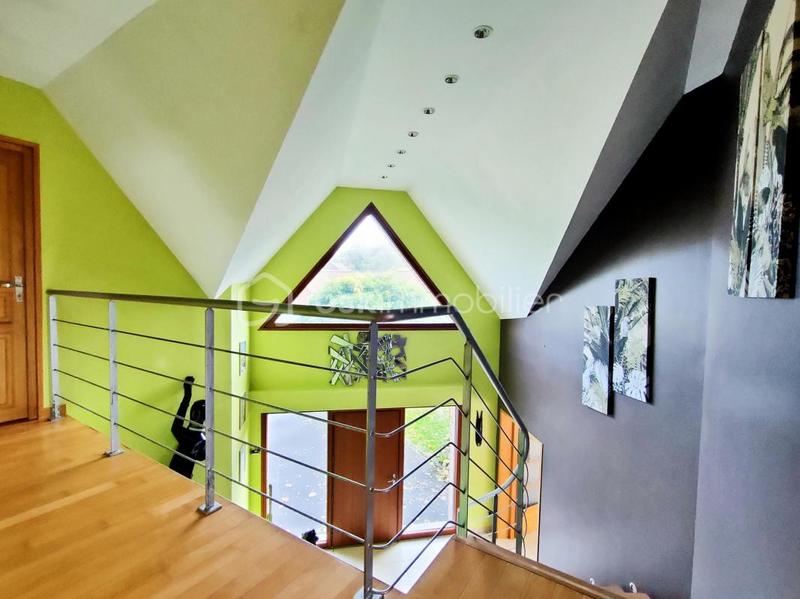 Maison - 320 m² - 7 pièces