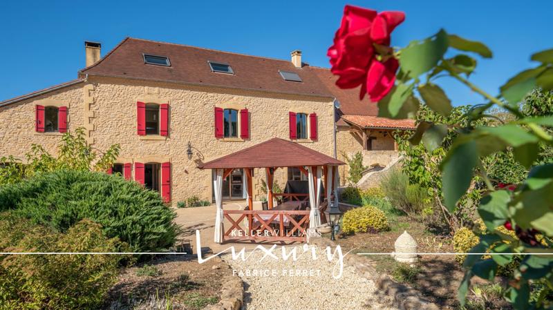 Maison - 431 m² - 17 pièces