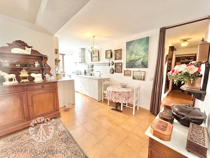 Viager - Maison - 153 m² - 6 pièces
