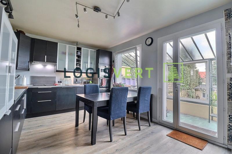 Maison - 122 m² - 6 pièces