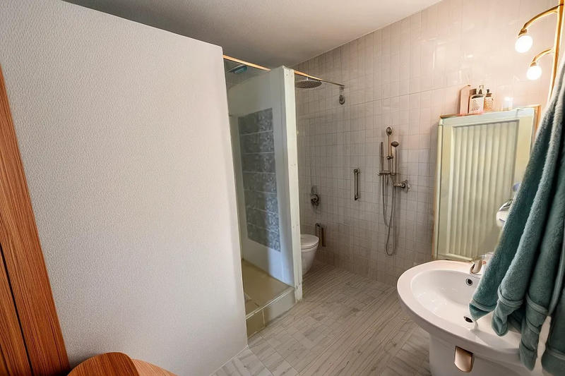 Appartement - 100 m² - 4 pièces