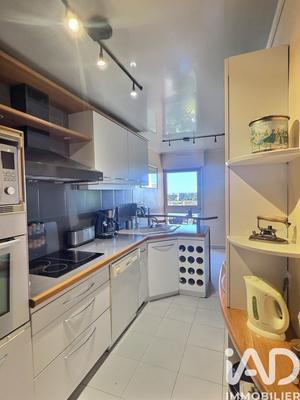 Appartement - 102 m² - 5 pièces