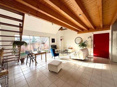 Appartement - 97 m² - 5 pièces