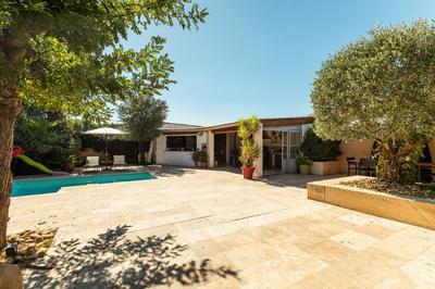 Villa - 147 m² - 6 pièces