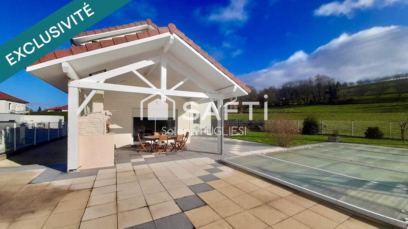 Maison - 148 m² - 6 pièces