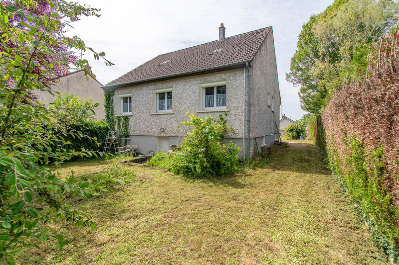 Maison - 94 m² - 4 pièces