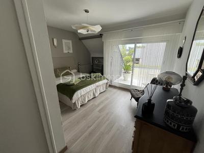 Maison d'architecte - 168 m² - 6 pièces