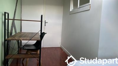 Chambre - 10 m² - 1 pièce