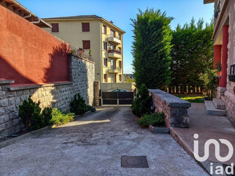 Maison de ville - 226 m² - 6 pièces