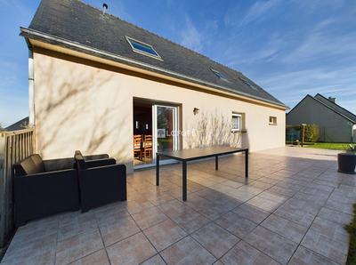 Maison - 115 m² - 6 pièces