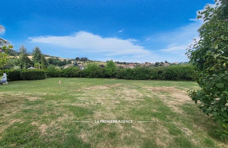 Maison traditionnelle - 156 m² - 6 pièces