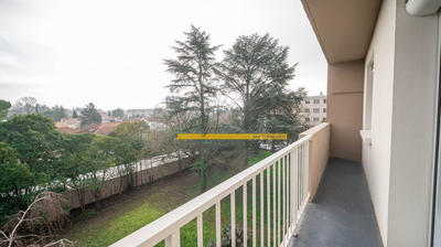 Appartement - 66 m² - 4 pièces