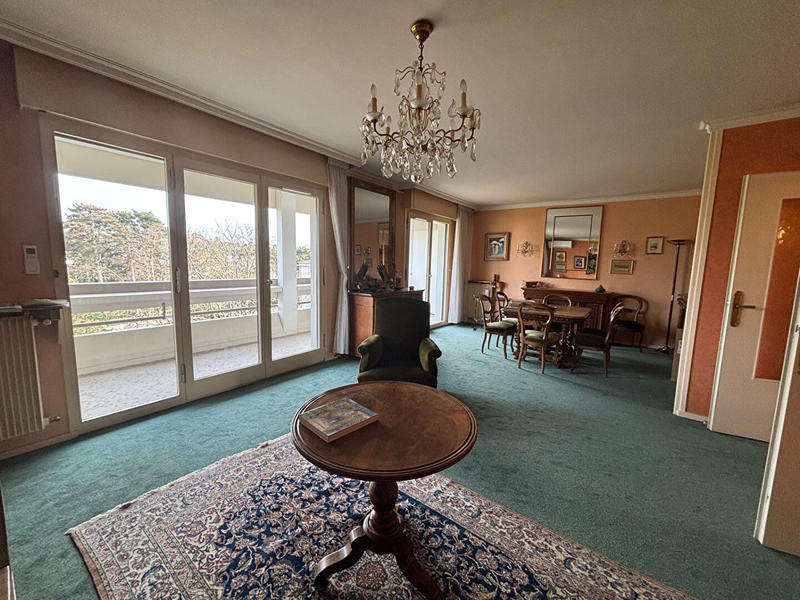 Appartement - 125 m² - 5 pièces