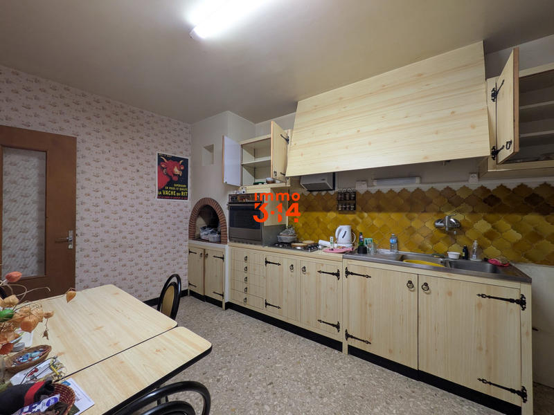 Maison ancienne - 500 m² - 15 pièces