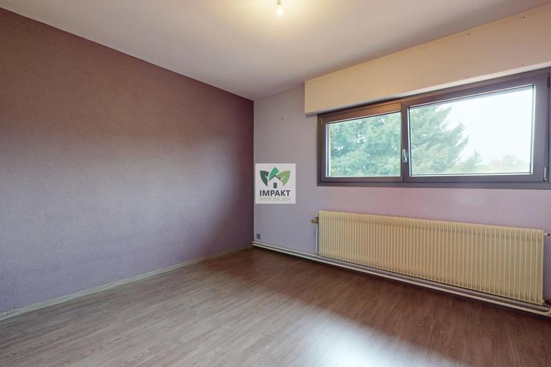 Maison - 300 m² - 11 pièces