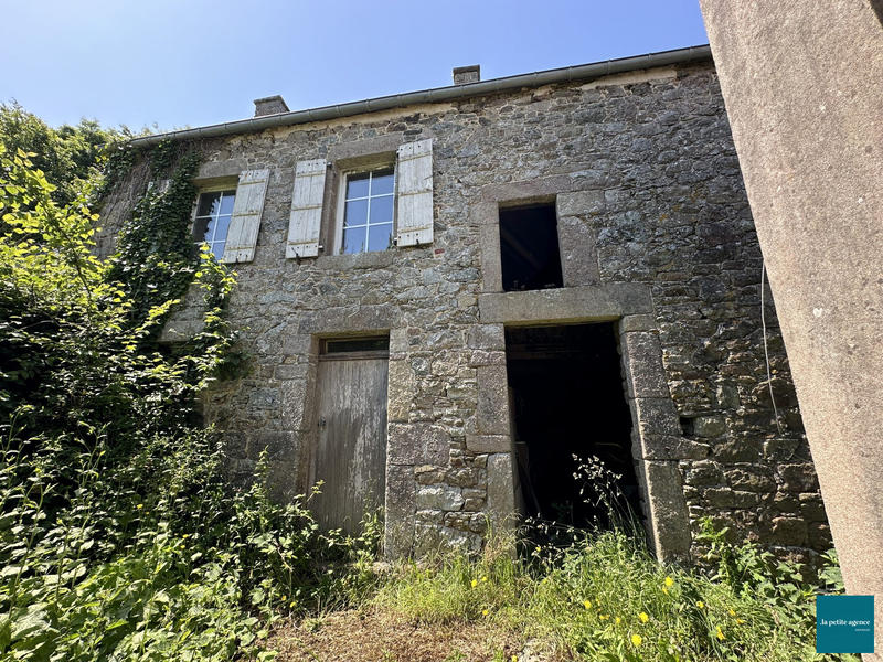 Maison traditionnelle - 170 m² - 8 pièces