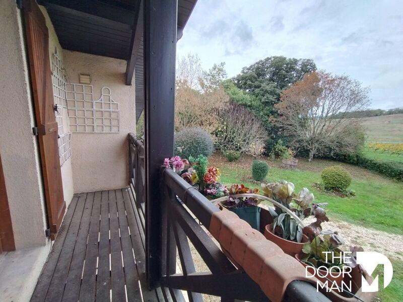 Maison traditionnelle - 120 m² - 7 pièces