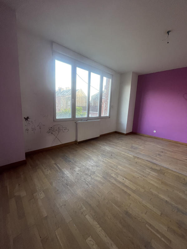 Maison - 231 m² - 5 pièces