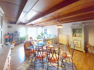 Appartement - 132 m² - 5 pièces