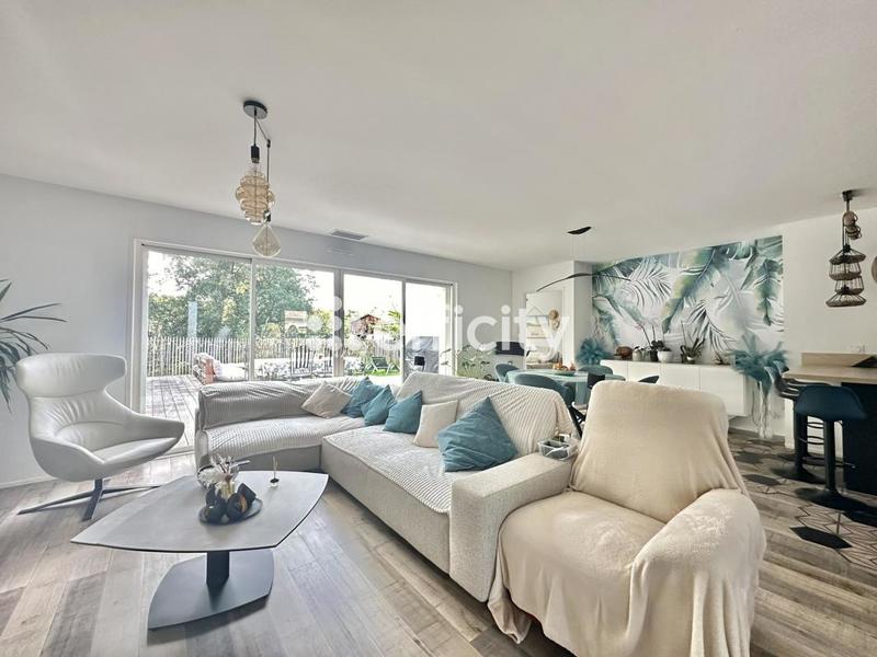 Maison - 112 m² - 4 pièces