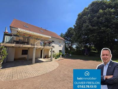 Pavillon - 182 m² - 6 pièces