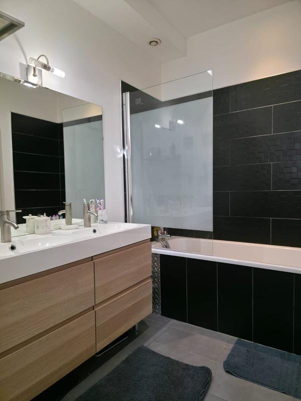 Appartement - 92 m² - 4 pièces