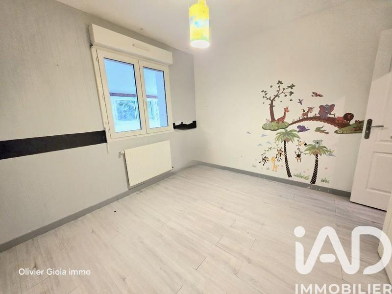 Maison - 245 m² - 7 pièces