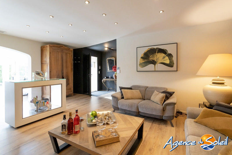 Maison - 148 m² - 5 pièces