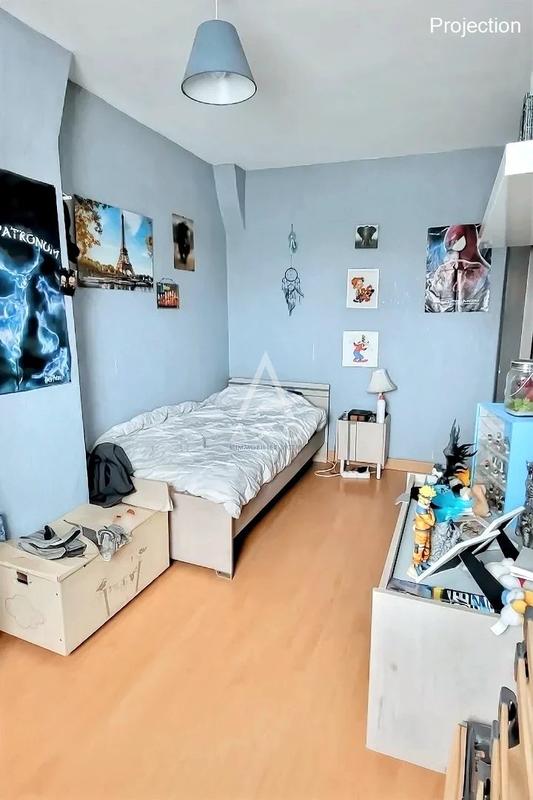 Maison - 105 m² - 6 pièces