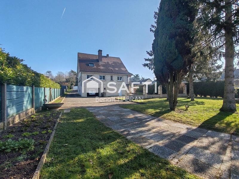 Maison - 184 m² - 7 pièces